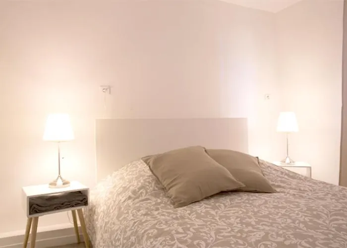 Petite Venise Grand Duplex Turenne Hyper Centre Casa de Férias *